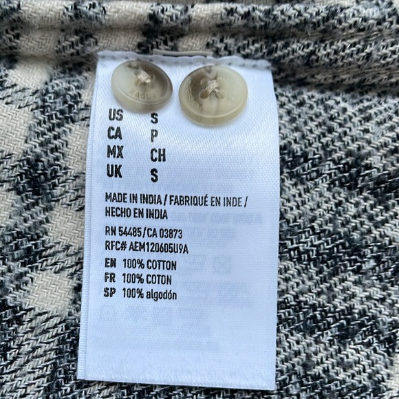 American Eagle Outfitters checkered shirt - Picture 6 of 6